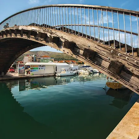 Three-bedroom In * Trogir