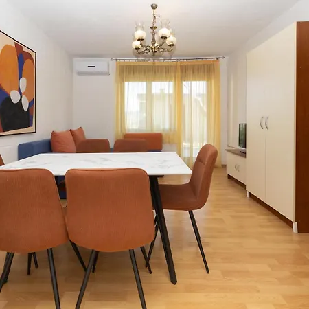 Three-bedroom In Apartment Trogir
